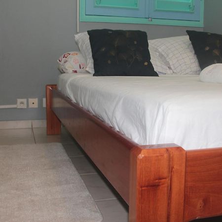Lambano Studio Grand-Bourg  Ngoại thất bức ảnh